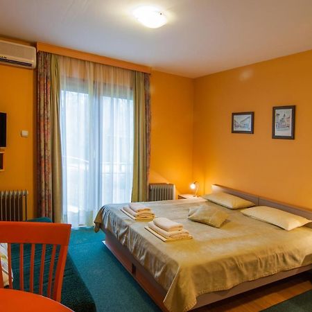 Apartments Raj Врнячка-Баня Экстерьер фото